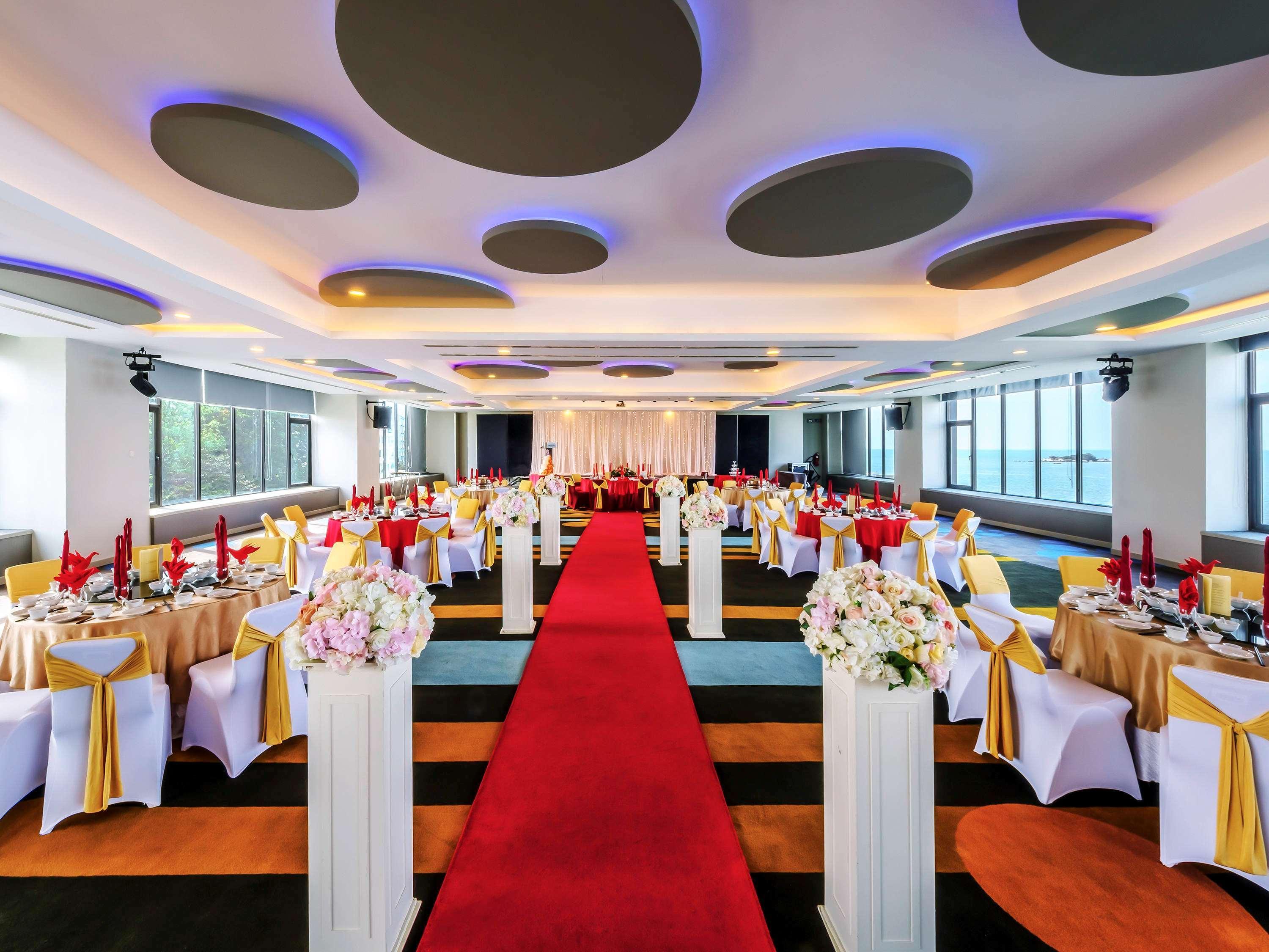 טנג'ונג בונגא Mercure Penang Beach מראה חיצוני תמונה