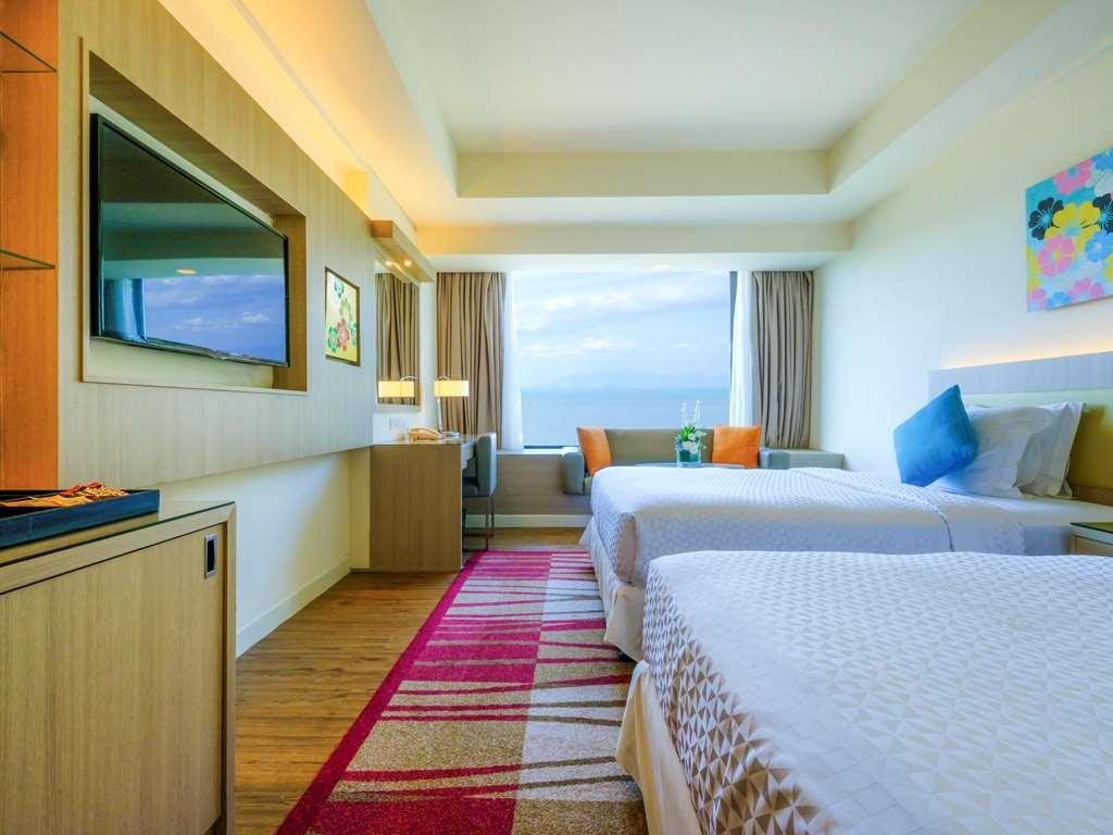 טנג'ונג בונגא Mercure Penang Beach חדר תמונה