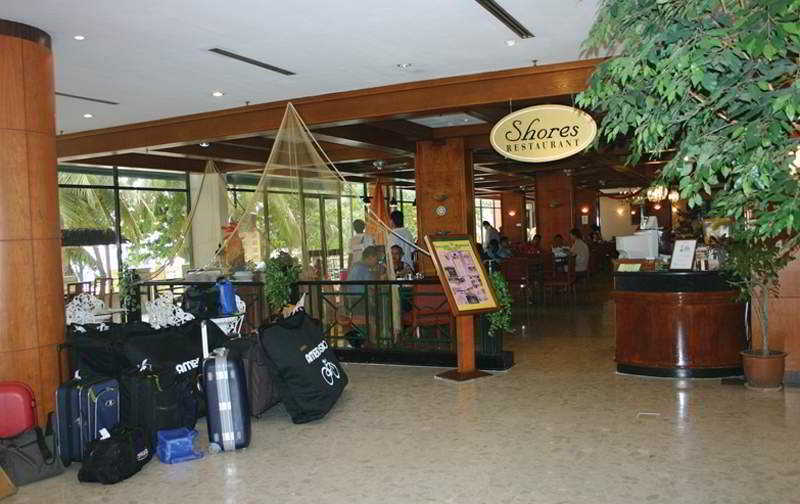 טנג'ונג בונגא Mercure Penang Beach מראה חיצוני תמונה